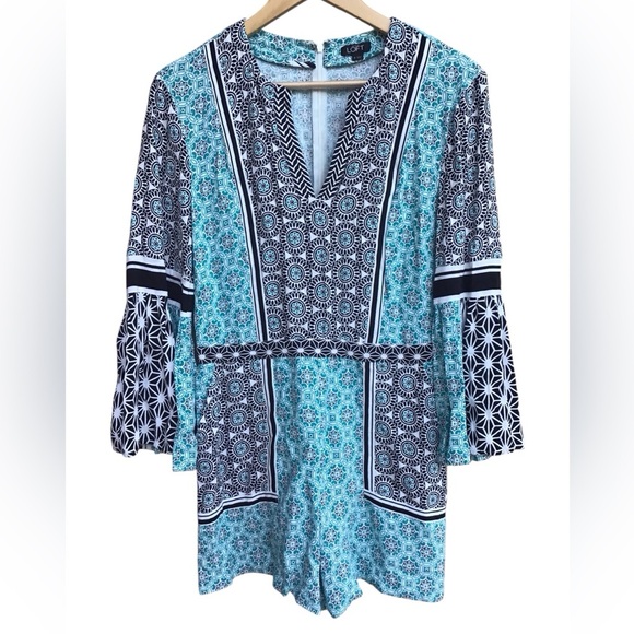 Ann Taylor Loft Boho V Neck Bell Sleeve Shorts Romper Size Small - Picture 1 of 5